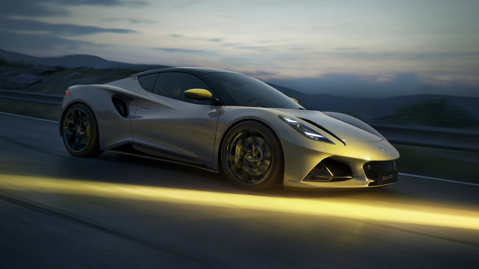 Lotus Emira Turbo SE Racing Line - front